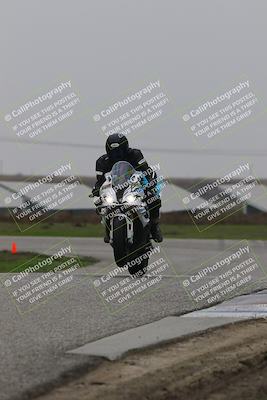 media/Nov-29-2025-TrackDaz (Sat) [[10ae2d9bce]]/C Group/Session 4 (Wheelie Bump)/